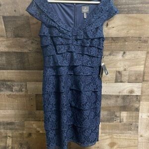Elegant Navy Lace Mini Dress